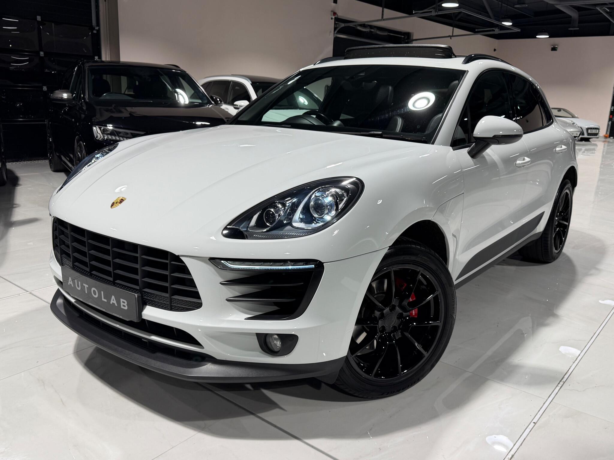 Porsche Macan 2.0T SUV 5dr Petrol PDK 4WD Euro 6 (s/s) (252 ps)